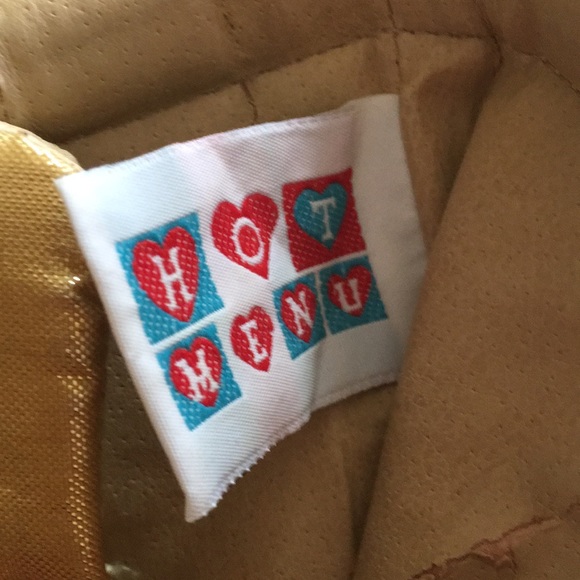 Gold Embroidered Shoes - Picture 2 of 4